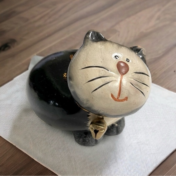Other - Hand Painted Art Whimsical Cat Figurine Bell Necklace Clay Black
& White.